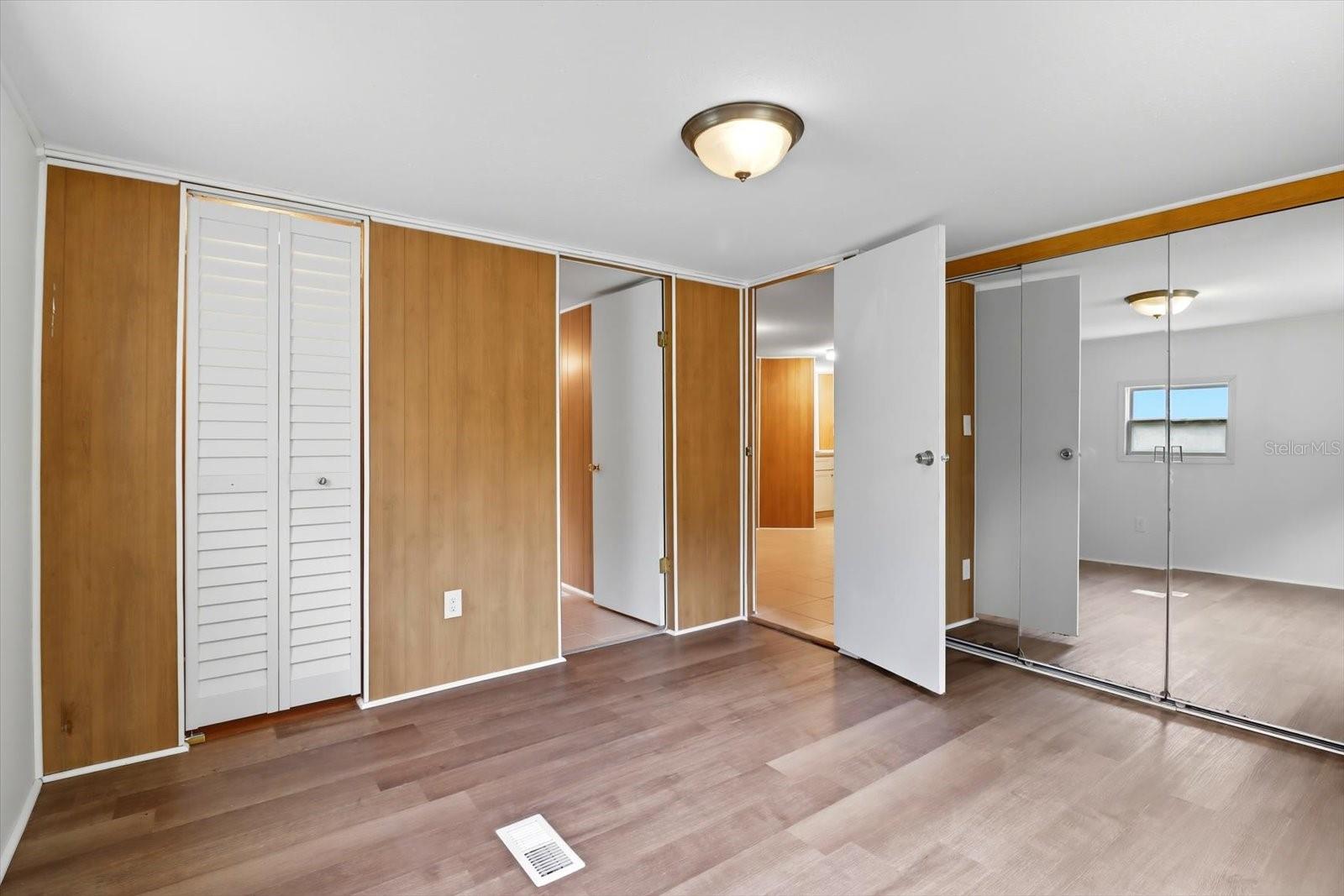 CRYSTAL CREST ADD UNREC SUB - Residential