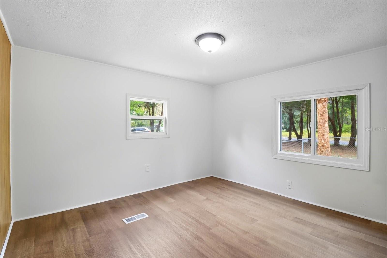 CRYSTAL CREST ADD UNREC SUB - Residential