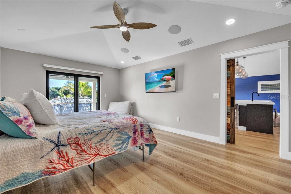 EAST LAKE COLONY - Residential