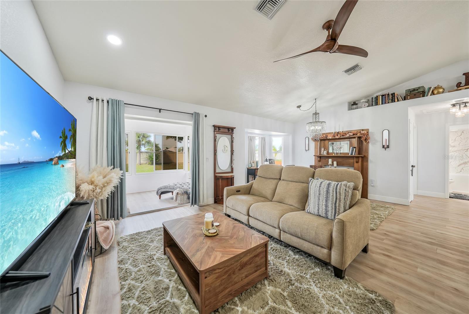 SUNNYBREEZE HBR GOLF CRSE LTS - Residential