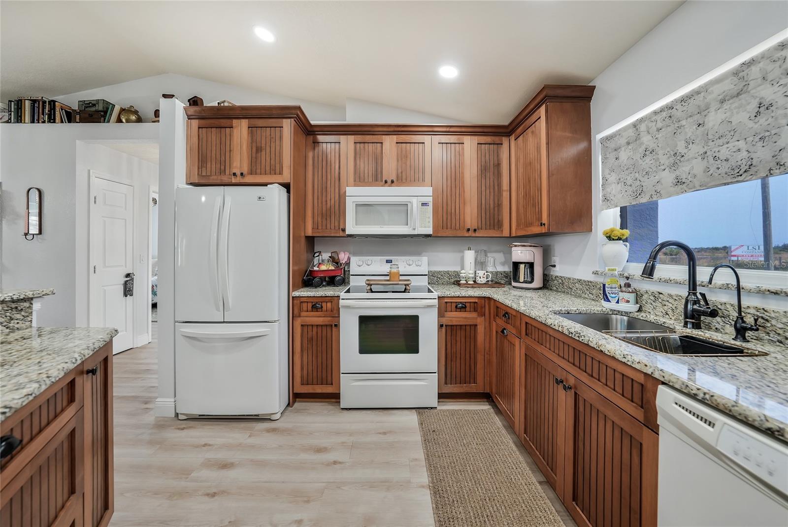 SUNNYBREEZE HBR GOLF CRSE LTS - Residential