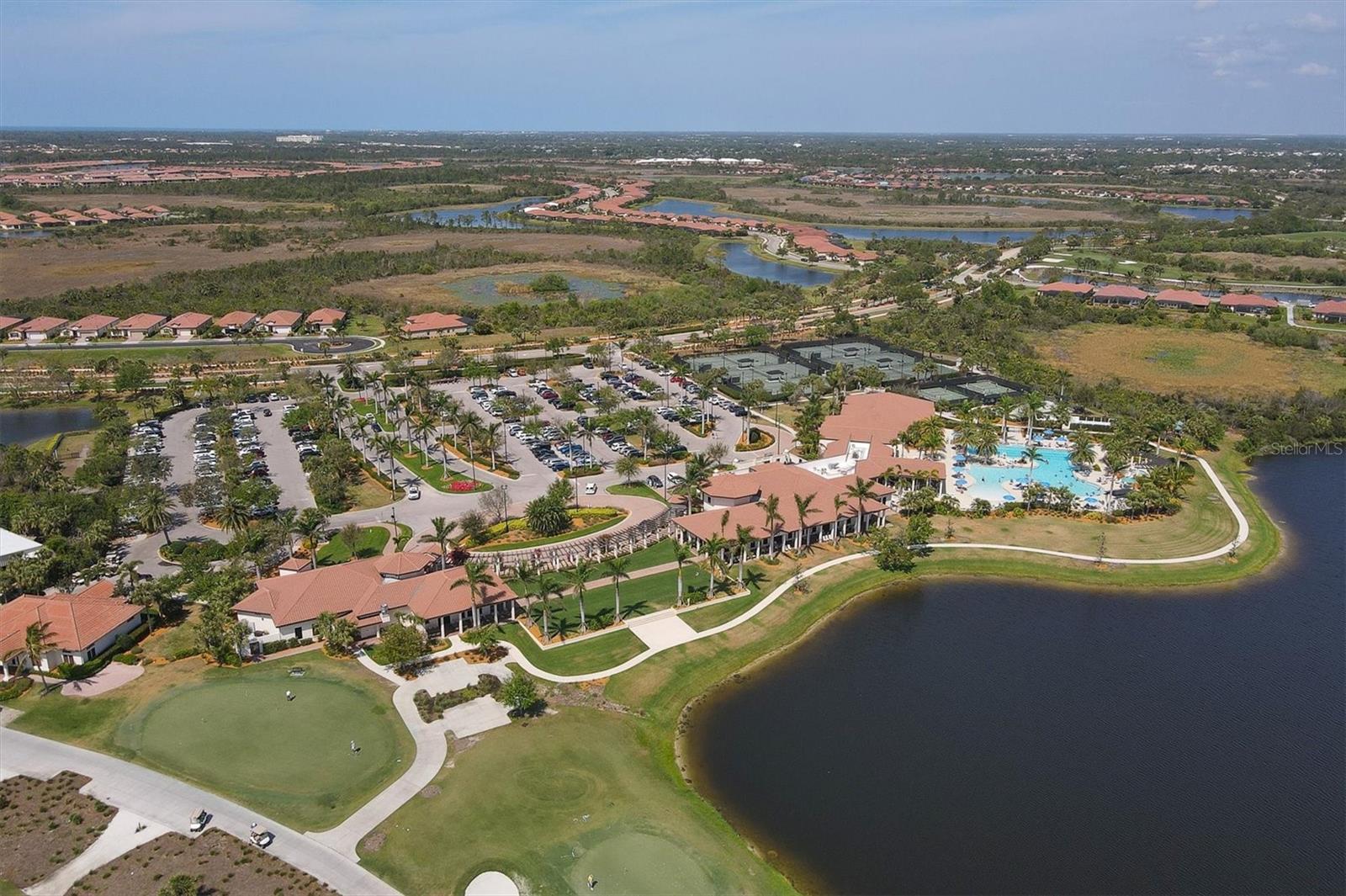 SARASOTA NATIONAL - Residential
