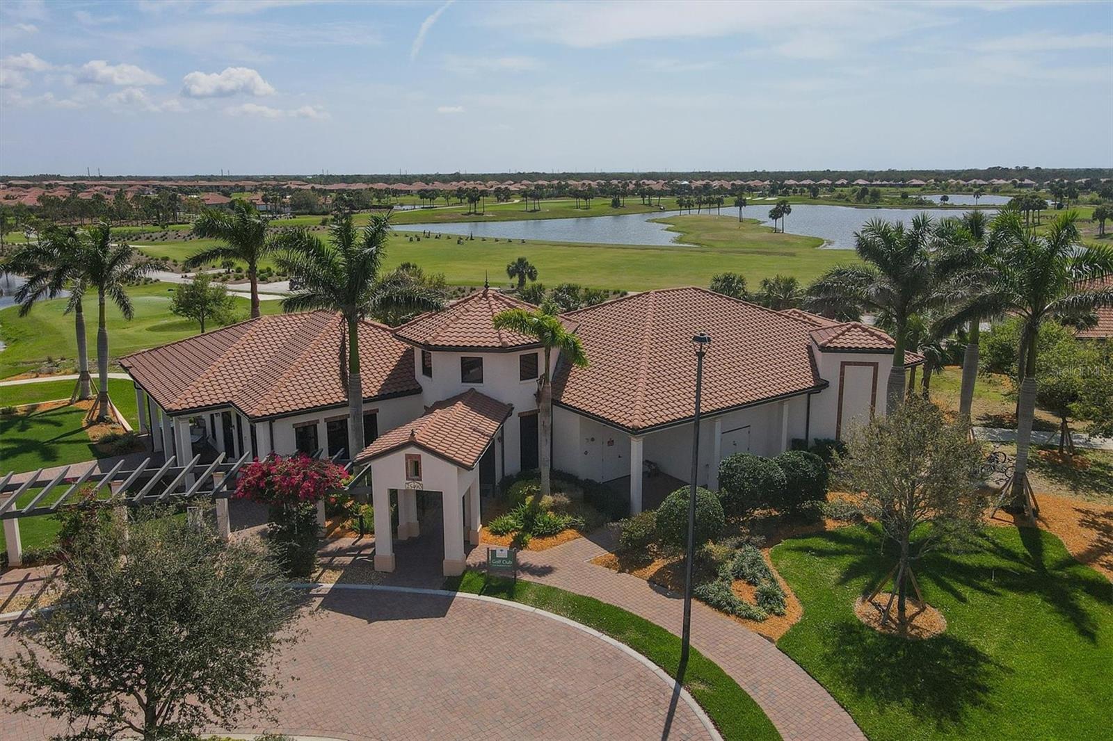 SARASOTA NATIONAL - Residential