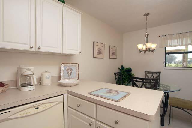 PALM-AIRE AT DESOTO LAKES CNTRY - Residential Lease