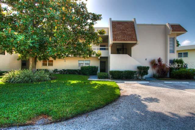PALM-AIRE AT DESOTO LAKES CNTRY - Residential Lease