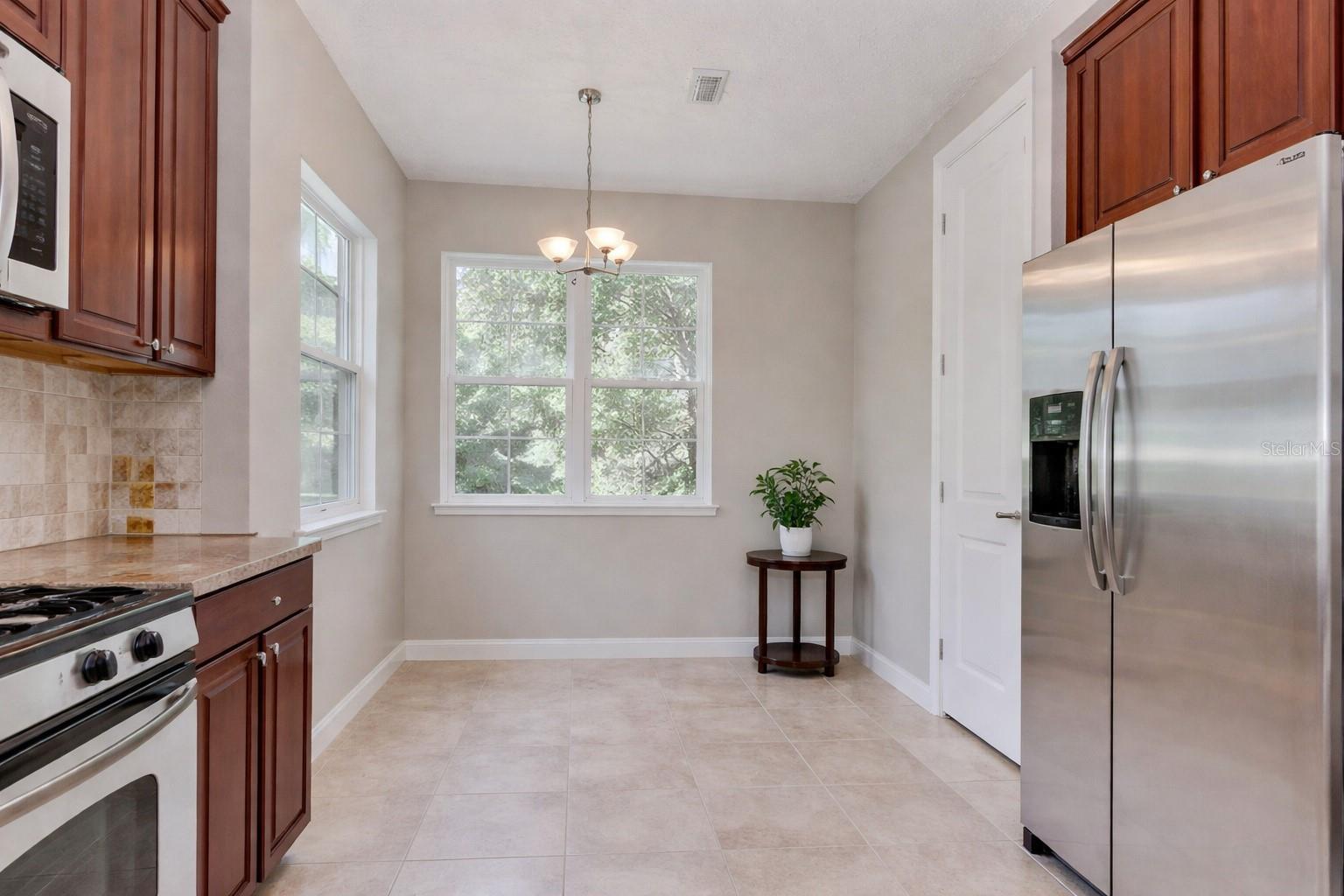 430 CYPRESS HILLS WAY