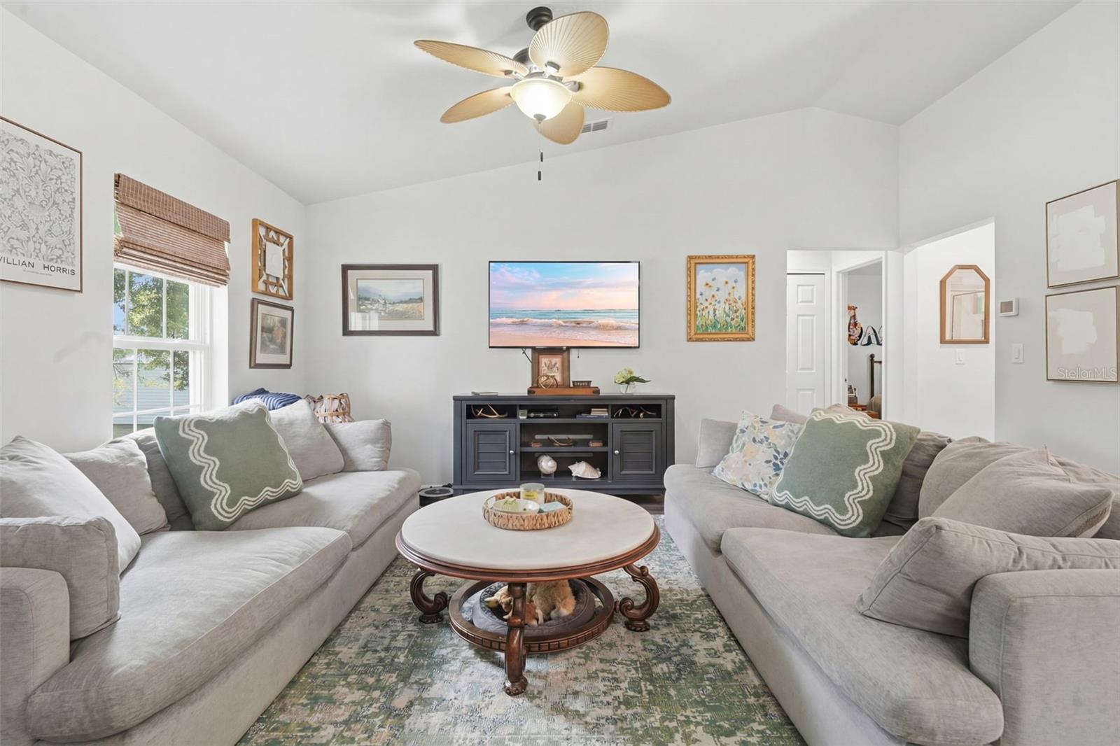 2110 E KICKLIGHTER ROAD