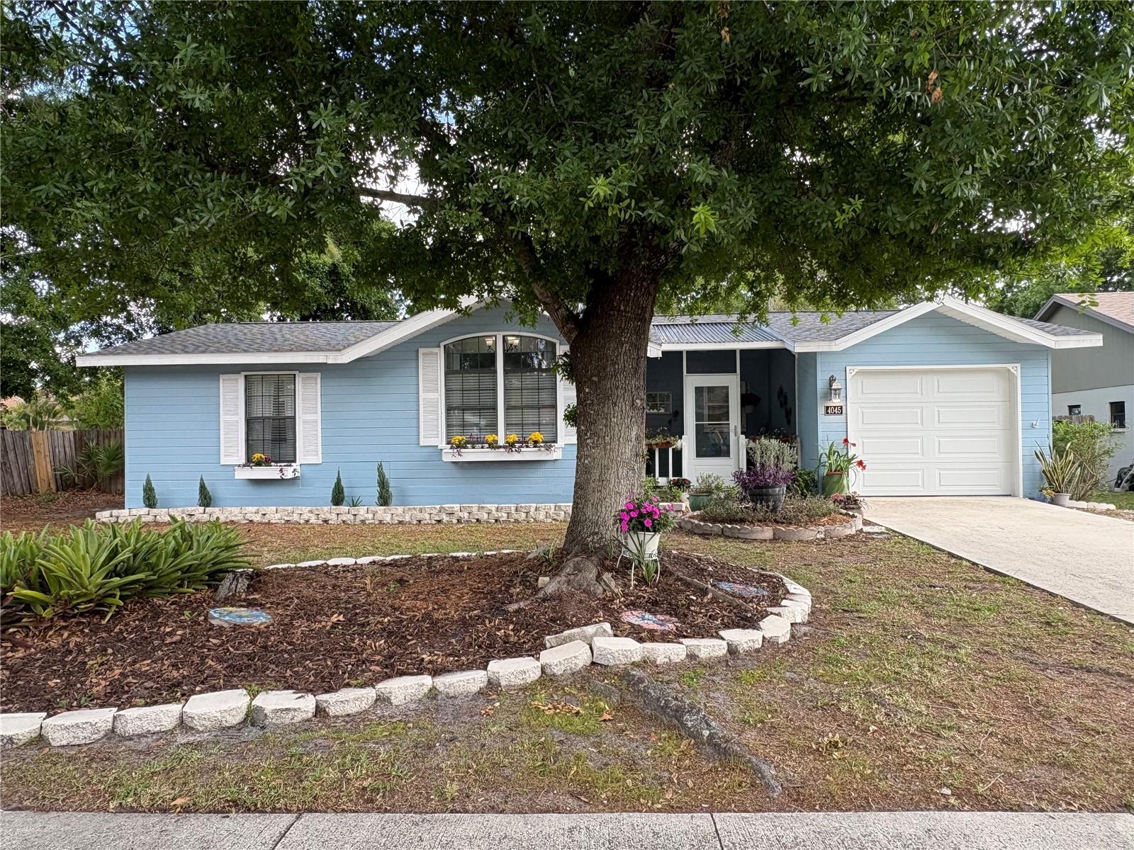 LAKE SARASOTA - Residential