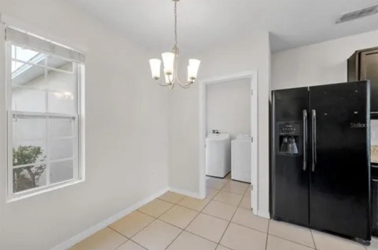 LAKE CUMMINGS ESTATE - Residential