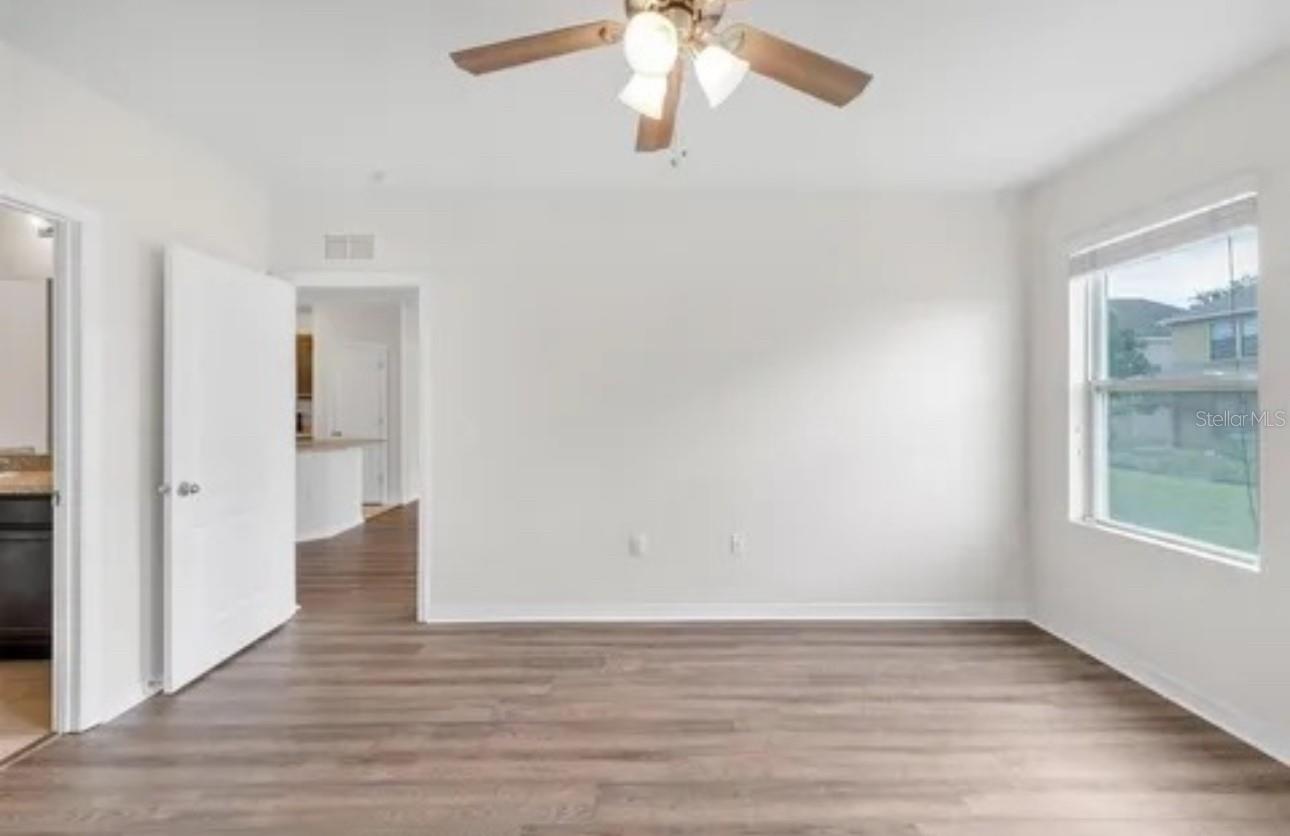 LAKE CUMMINGS ESTATE - Residential