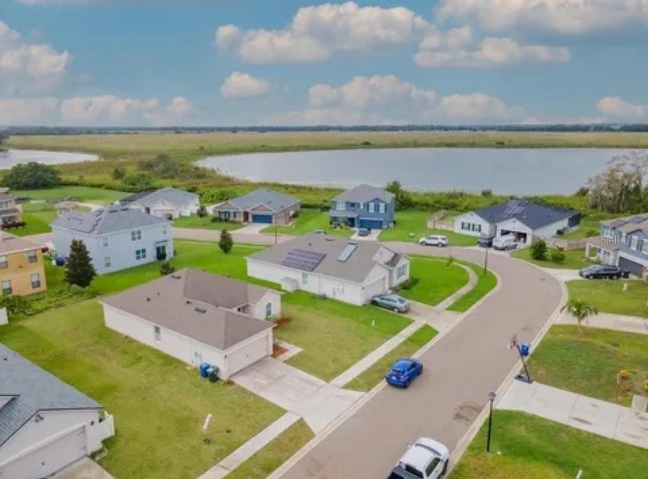 LAKE CUMMINGS ESTATE - Residential