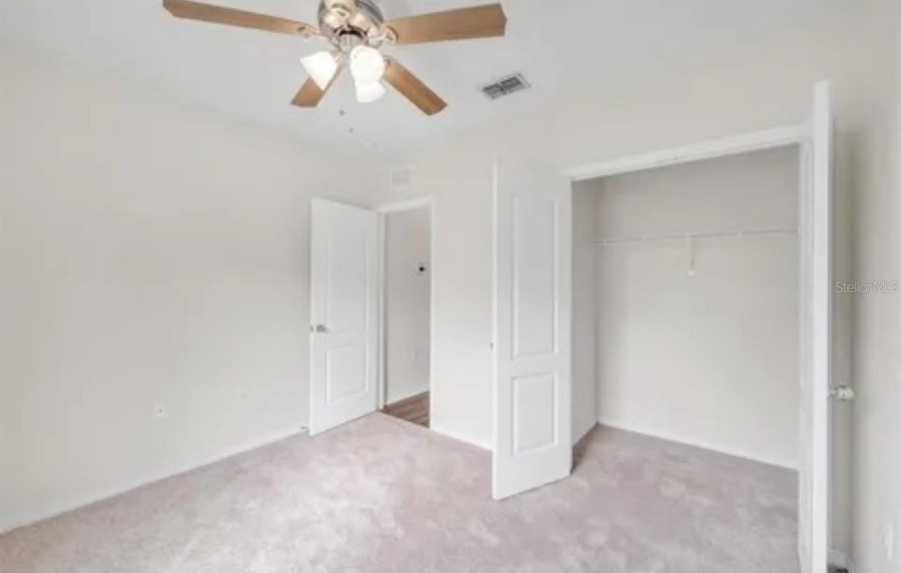 LAKE CUMMINGS ESTATE - Residential