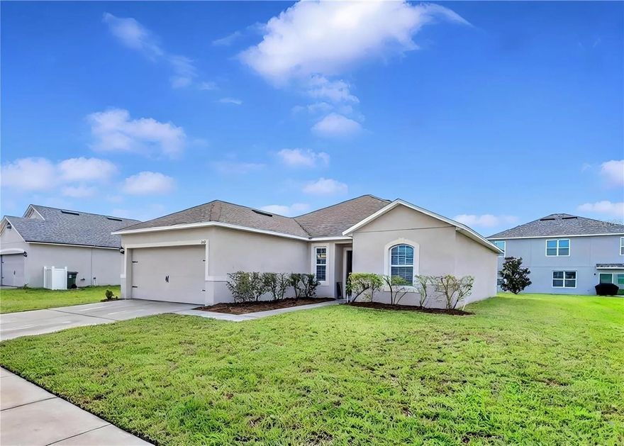 Fractional Ownership. Welcome to Lake Cummings Estates, a stoning gated community nestled between the picturesque Lake Cummings and the sprawling 676- acre Lake Alfred. Built in 2016, this remarkable residence offers three bedrooms, two bathrooms, and a versatile office/den space. As you enter the home you'll step into a welcoming foyer with the office/den just off to the right. Continuing forward, you'll be immersed in an expansive open-concept living area that seamlessly connects different spaces. Architectural flair is evident in the gracefully arched breezeways, enhancing the home's design. The heart of this home is a dream for entertainers, featuring a combined kitchen, dining room, and living room. All NEW luxury vinyl plank flooring throughout creates a harmonious ambiance and brand new carpet in the two guest bedrooms. All NEW interior paint throughout as well completes the move-in ready presentation of this beautiful home. The generously sized master bedroom boasts a full en suite bathroom, complete with a spacious closet, a discreetly enclosed toilet, dual vanities, and an elegant glass-enclosed shower. Lake Cummings Estates residents enjoy the privilege of a community boat ramp providing access to Lake Cummings, while nearby public boat ramps to Lake Alfred make this location an ideal choice for outdoor enthusiasts and those who appreciate the serenity of waterfront living.