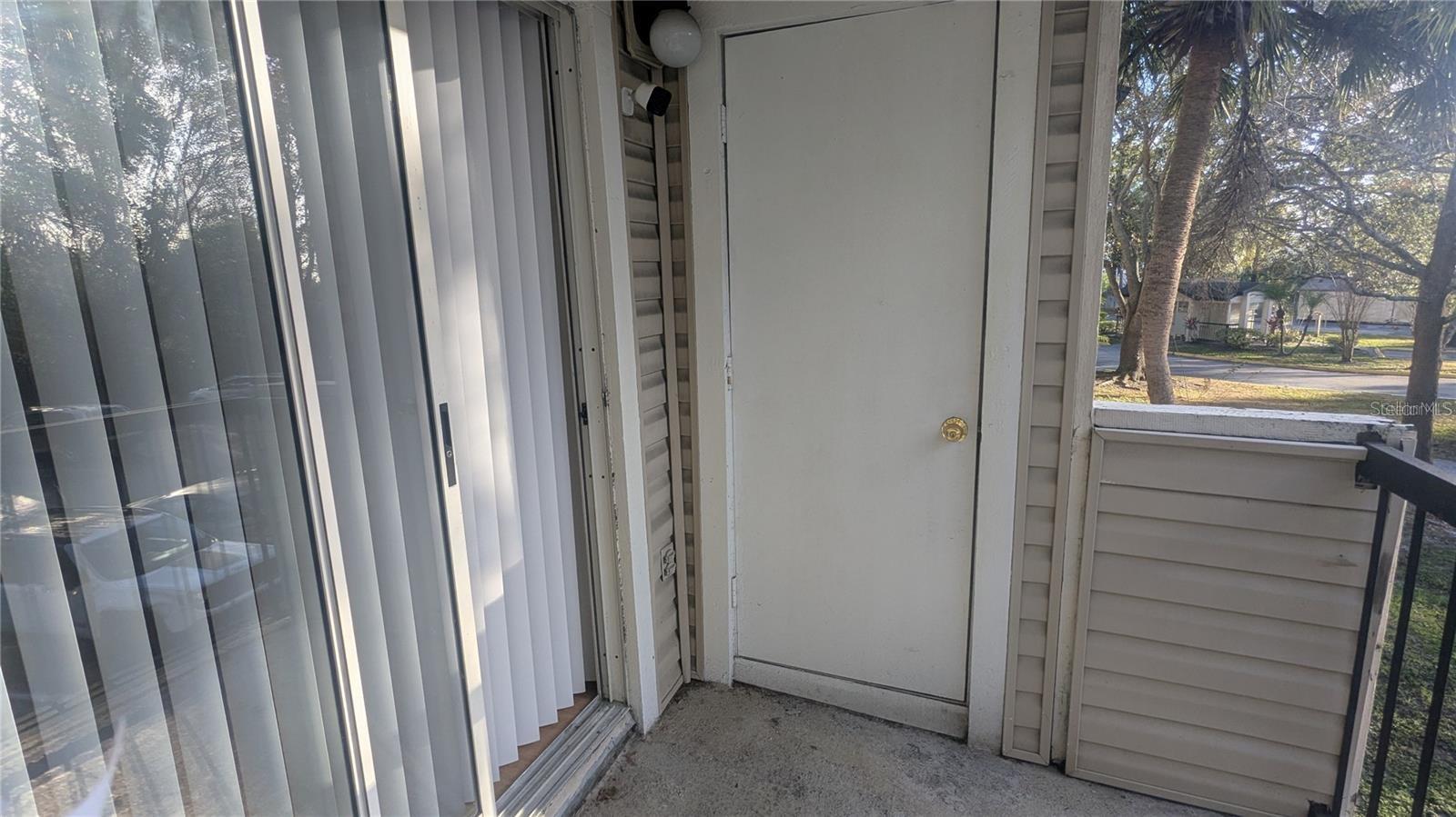 PLAZA/MILLENIUM - Residential Lease