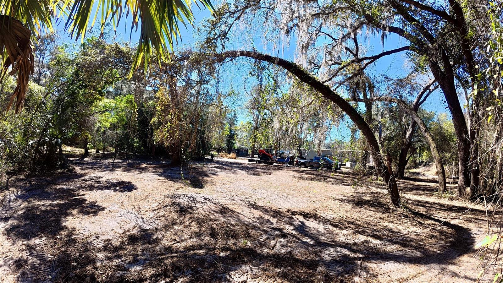 SILVER SPGS CAMPSITES - Land