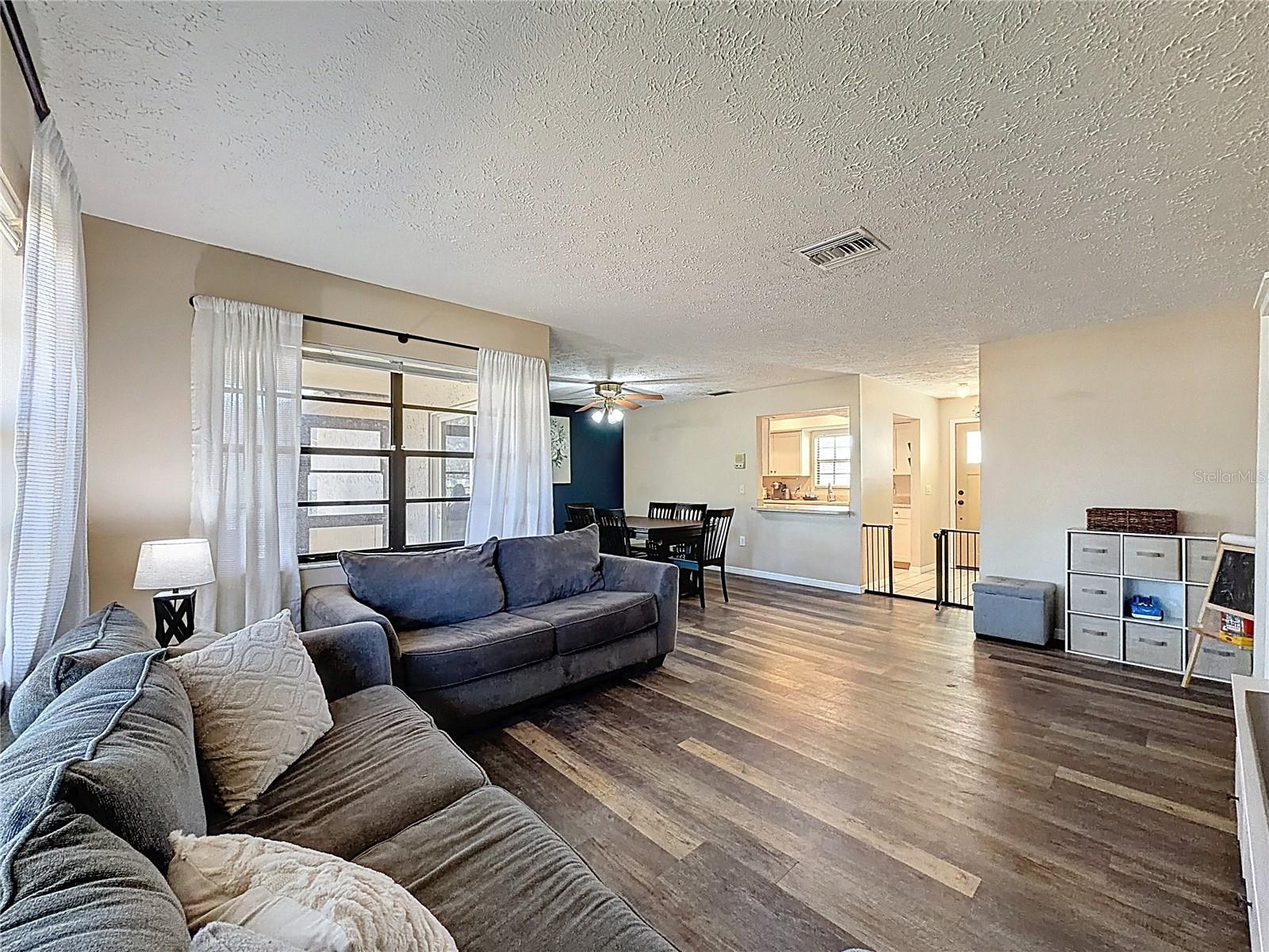 DEER PARK - Residential