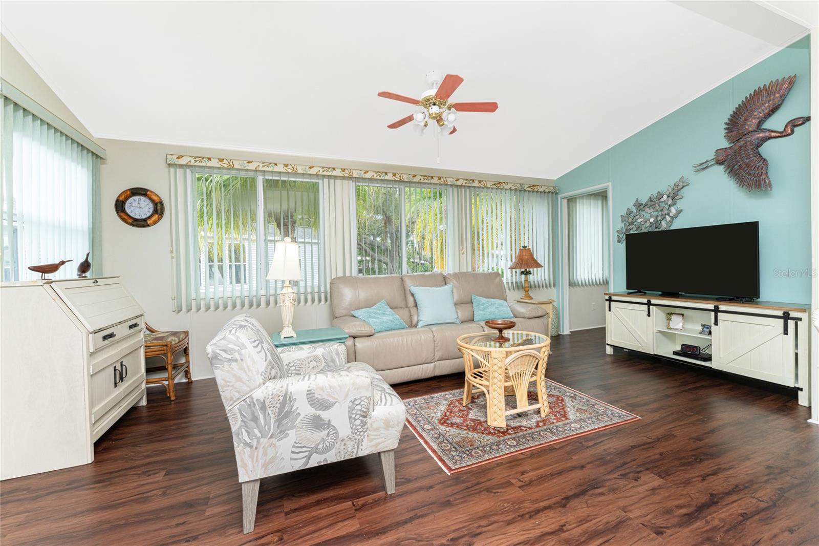 KINGS GATE SEC I - Residential