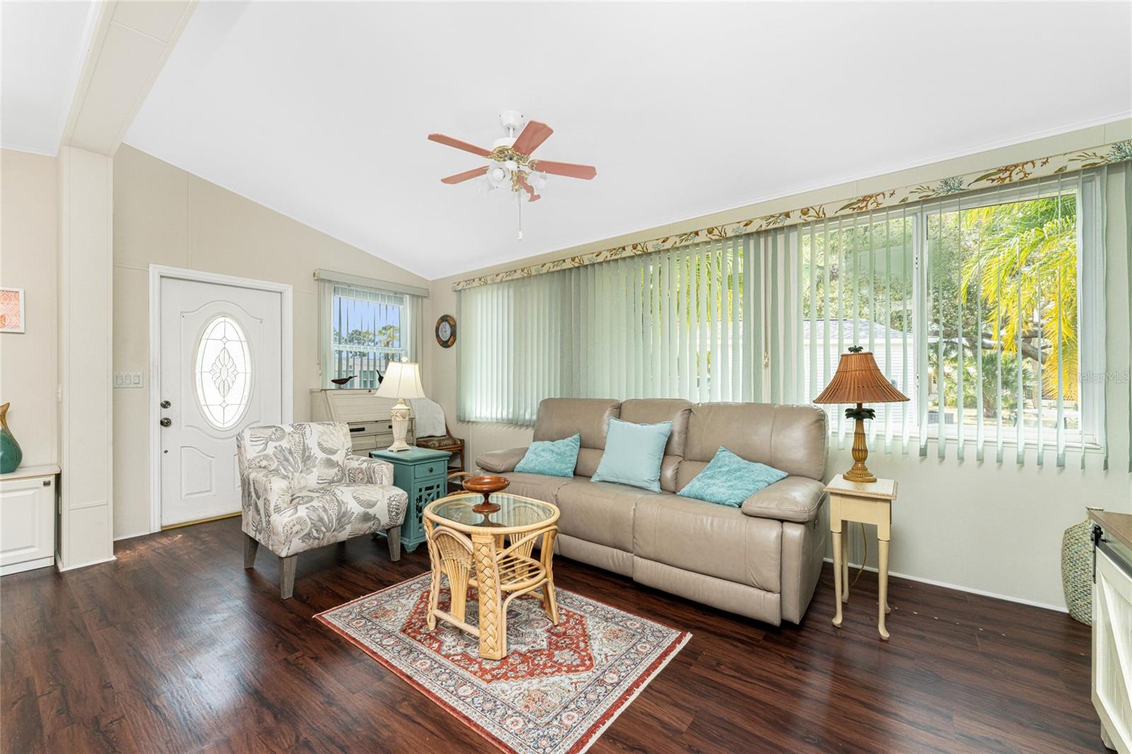 KINGS GATE SEC I - Residential