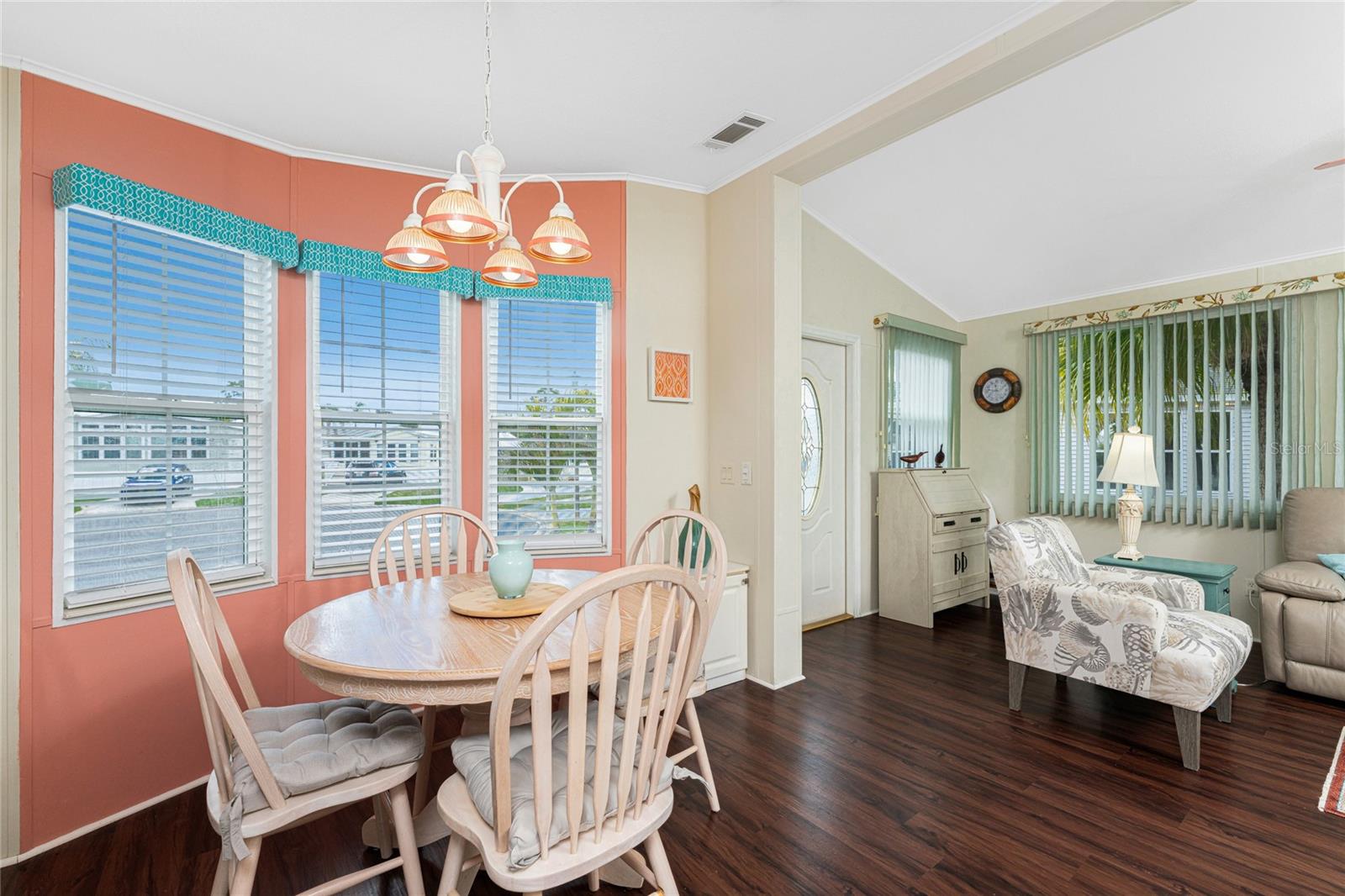 KINGS GATE SEC I - Residential