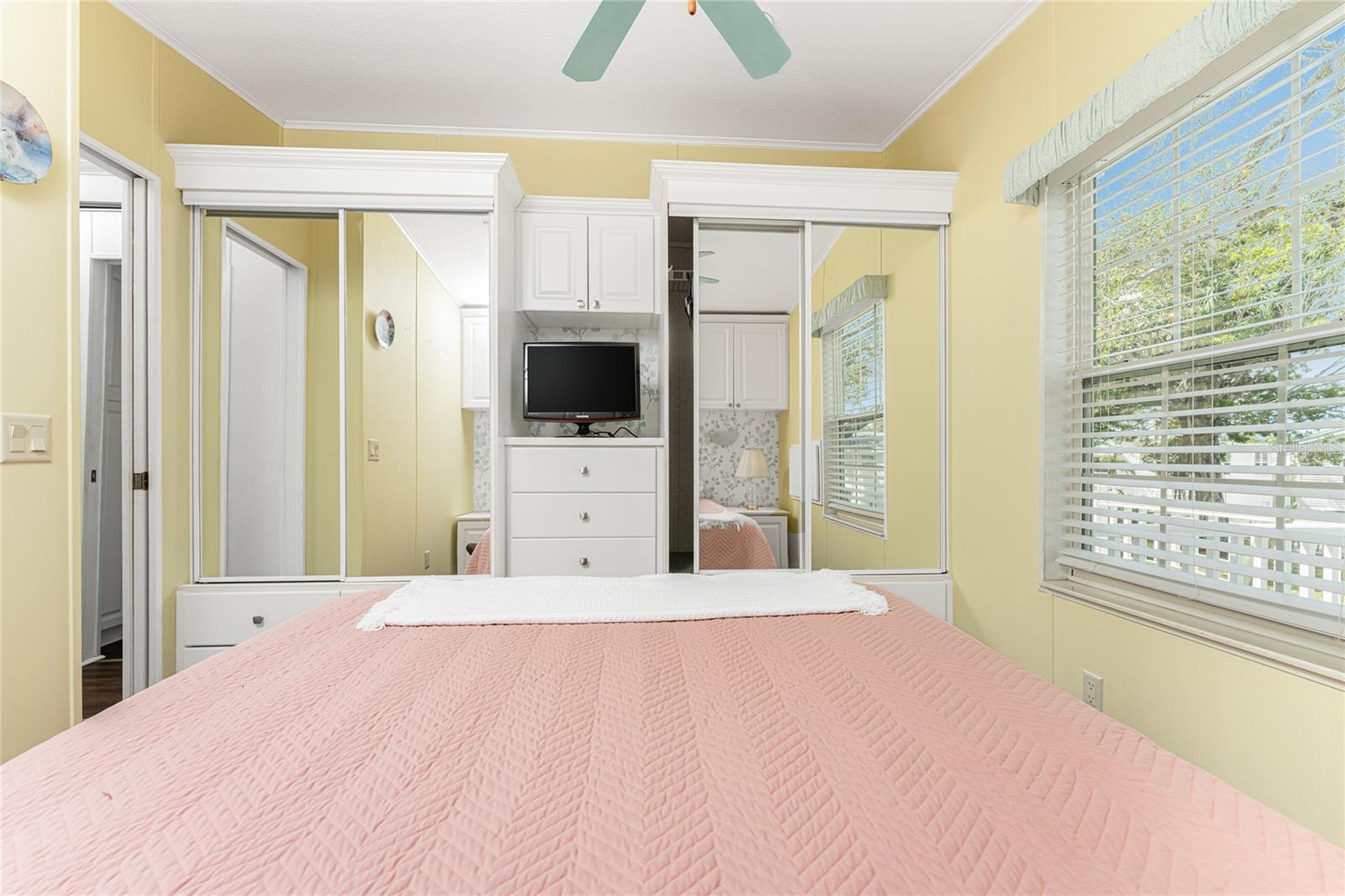 KINGS GATE SEC I - Residential