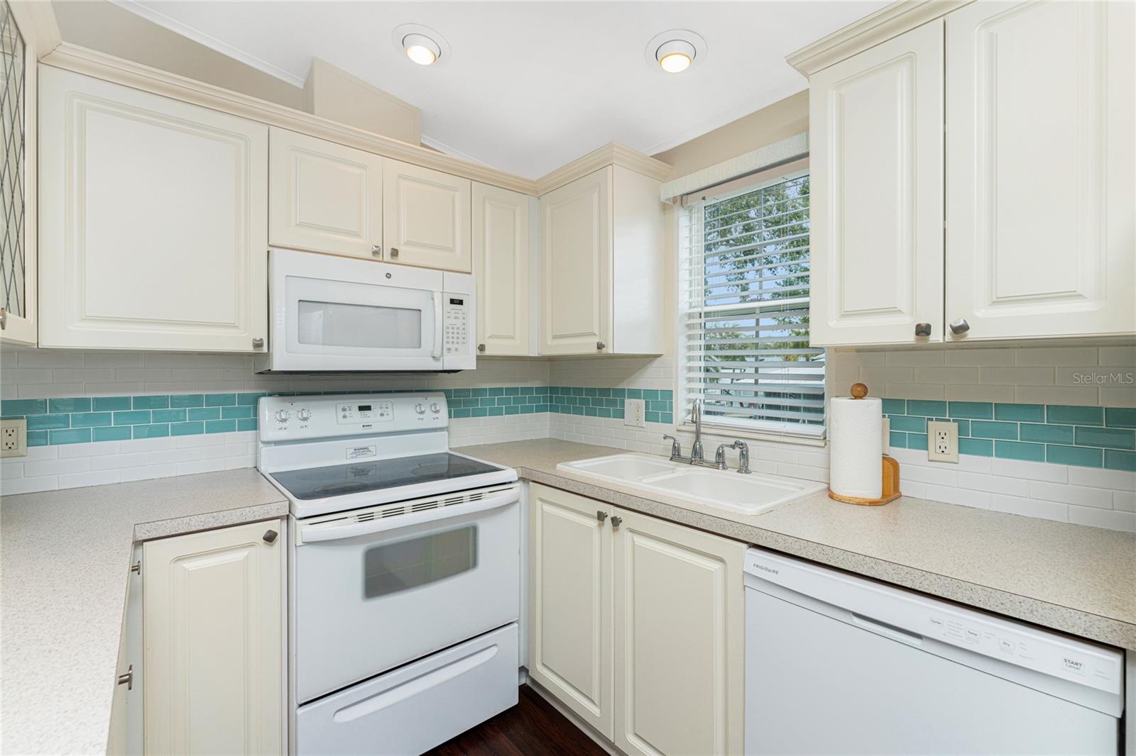 KINGS GATE SEC I - Residential