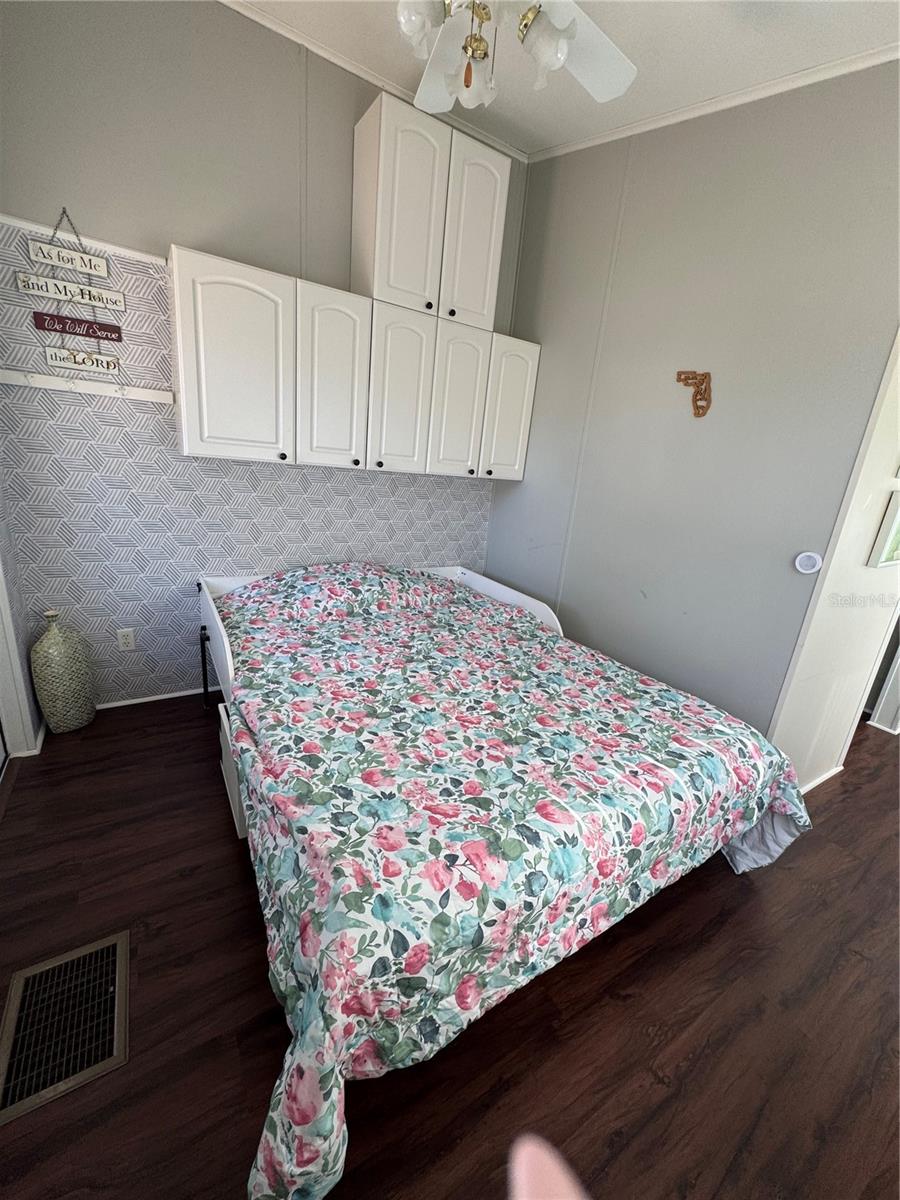 KINGS GATE SEC I - Residential