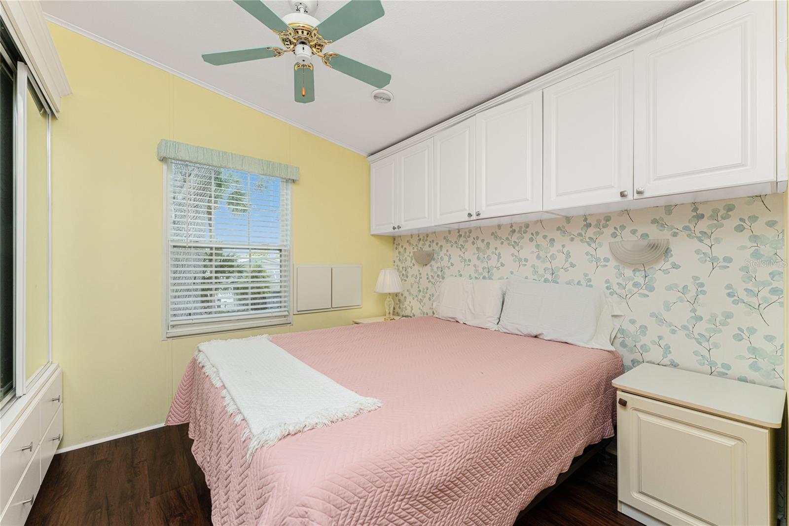 KINGS GATE SEC I - Residential