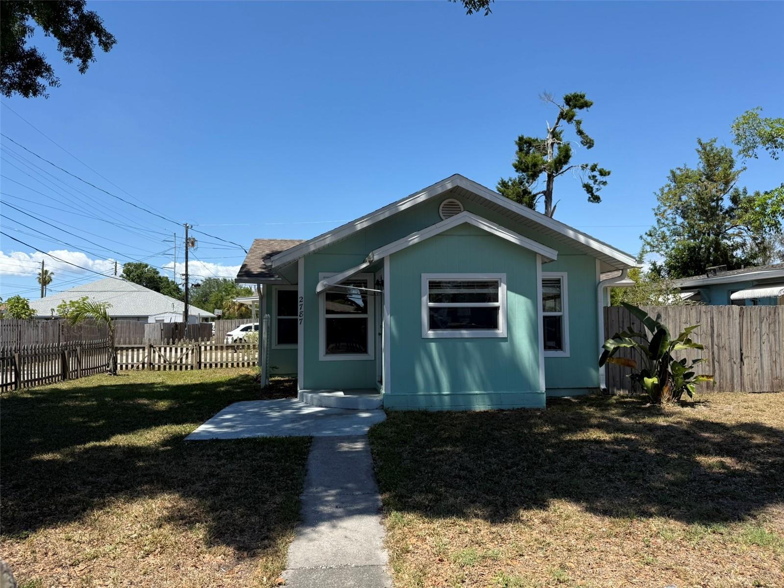 CLEAR VISTA - Residential
