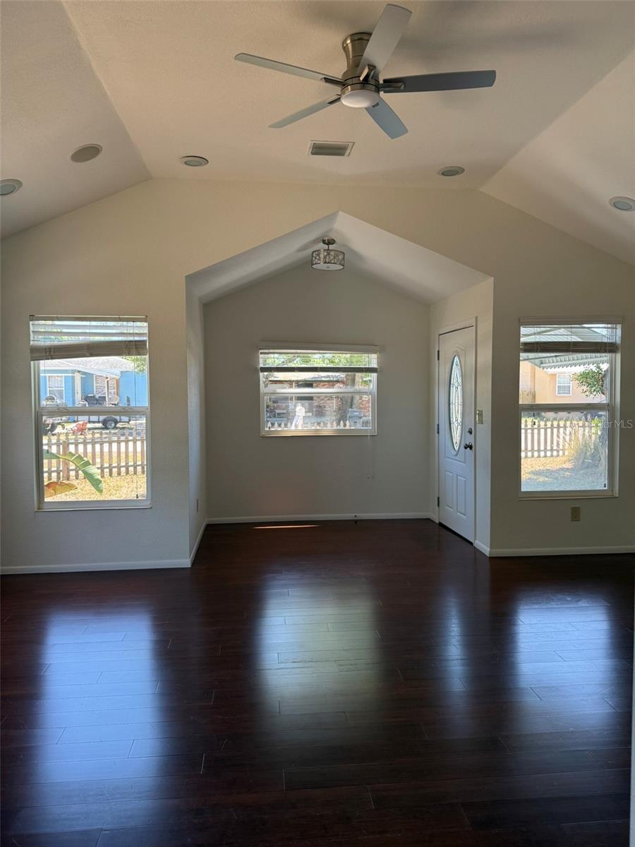 CLEAR VISTA - Residential