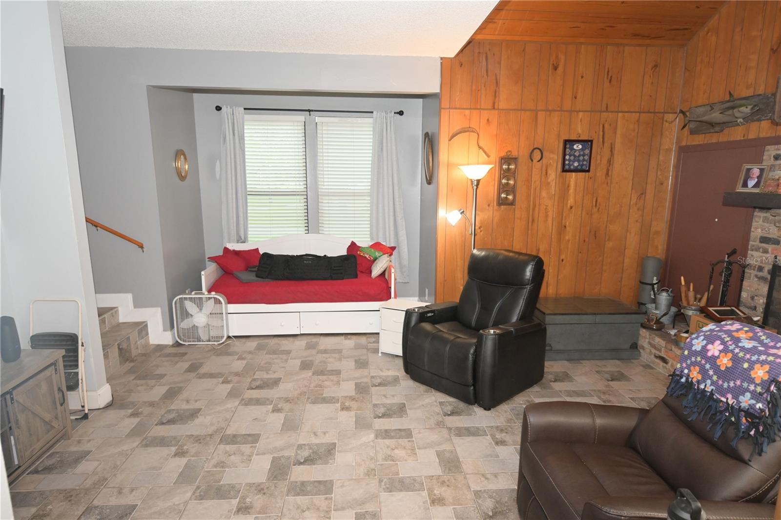 ORLANDO TERRACE SEC 01 - Commercial Sale