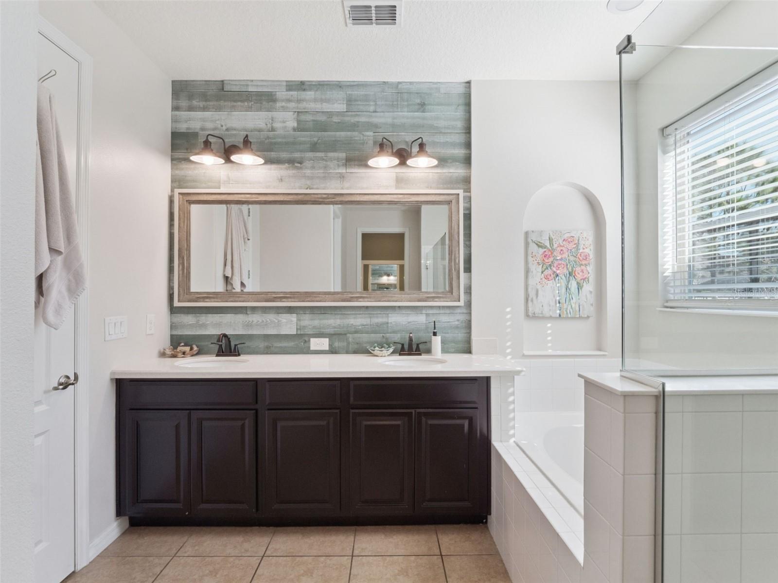 HIGHLAND RANCH CANYONS PH 3 - Residential