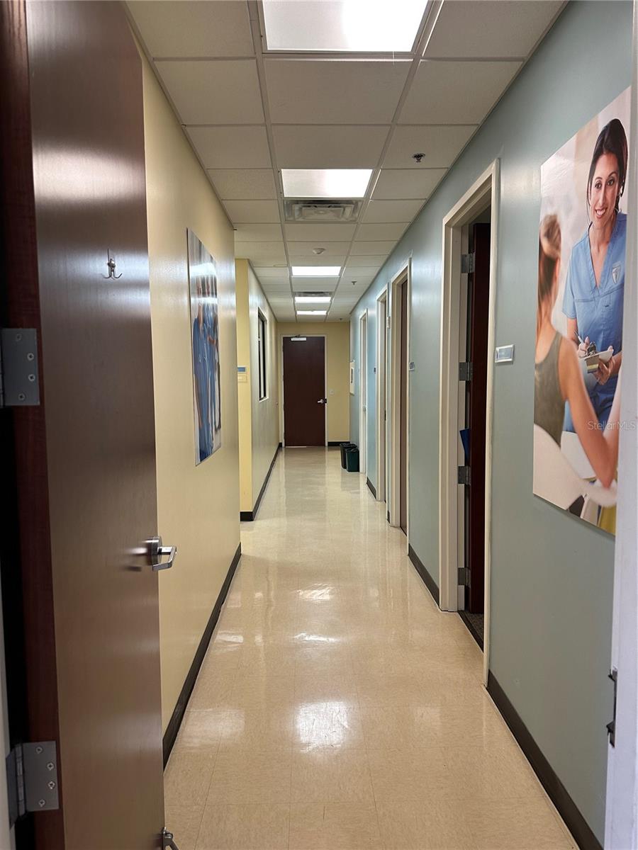 460 E ALTAMONTE DRIVE 1000