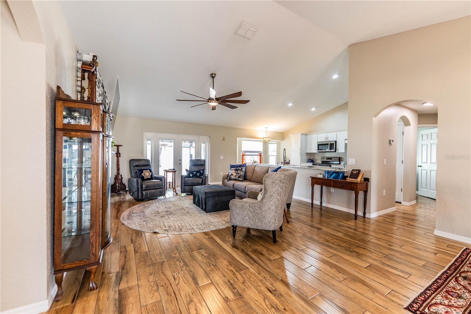 REMINGTON OAKS PH 01 - Residential