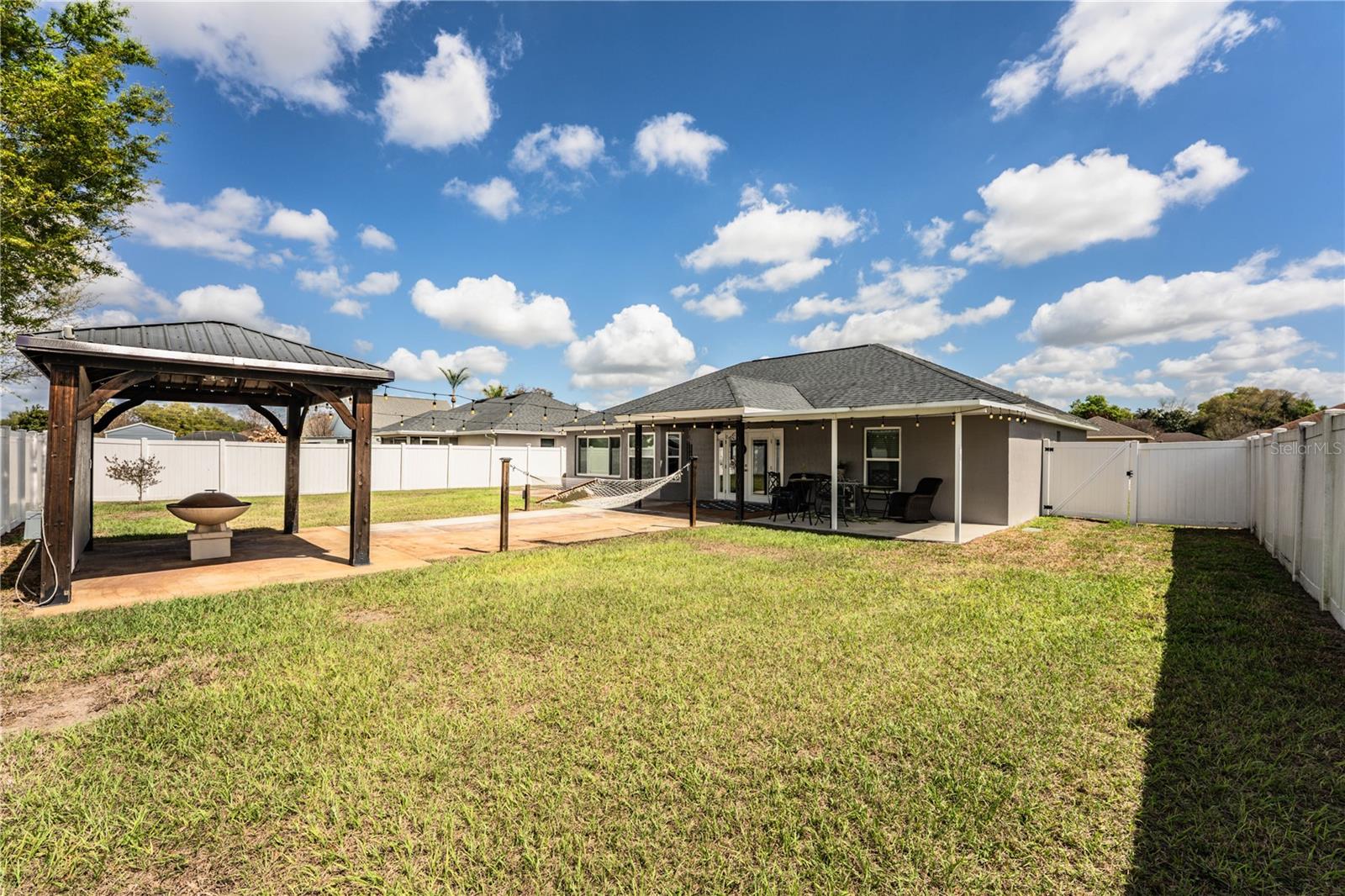 REMINGTON OAKS PH 01 - Residential