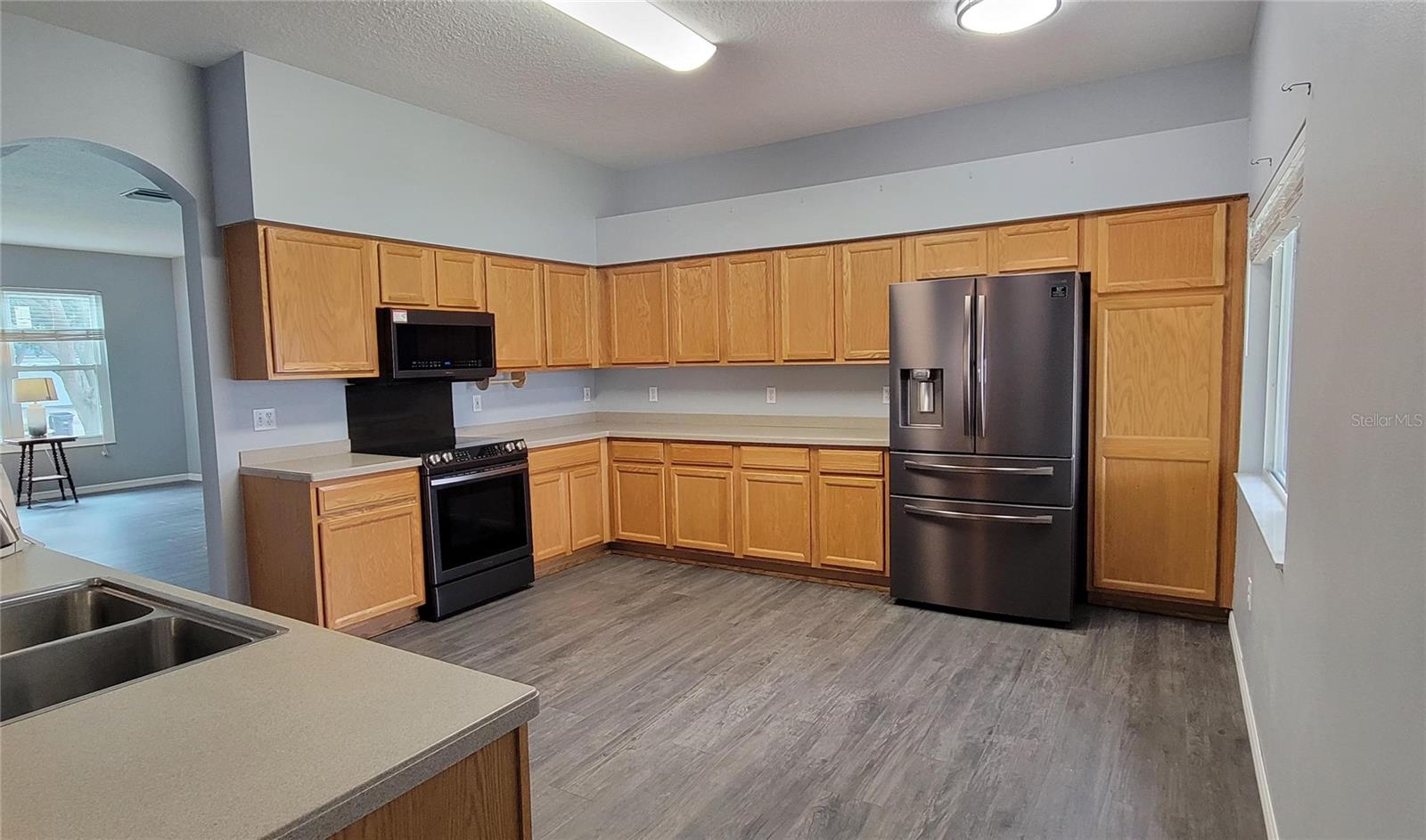 EASTLAKE OAKS PH 4 - Residential