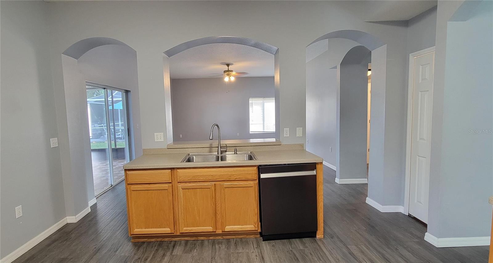 EASTLAKE OAKS PH 4 - Residential
