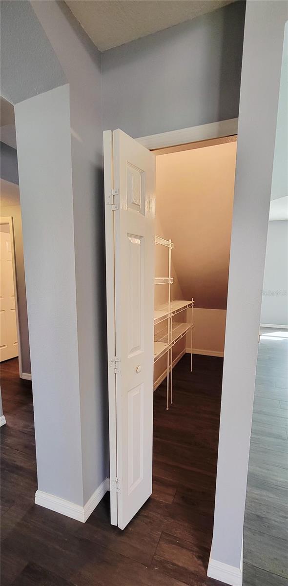 EASTLAKE OAKS PH 4 - Residential