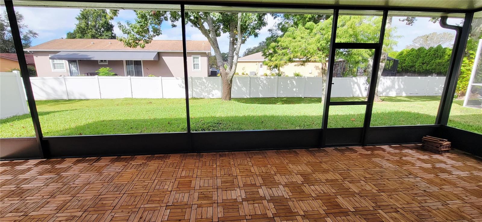 EASTLAKE OAKS PH 4 - Residential