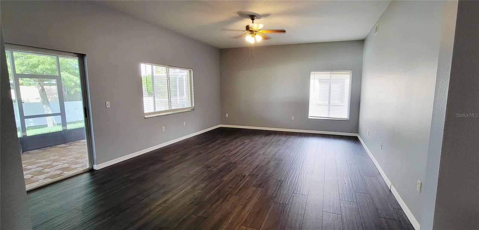 EASTLAKE OAKS PH 4 - Residential
