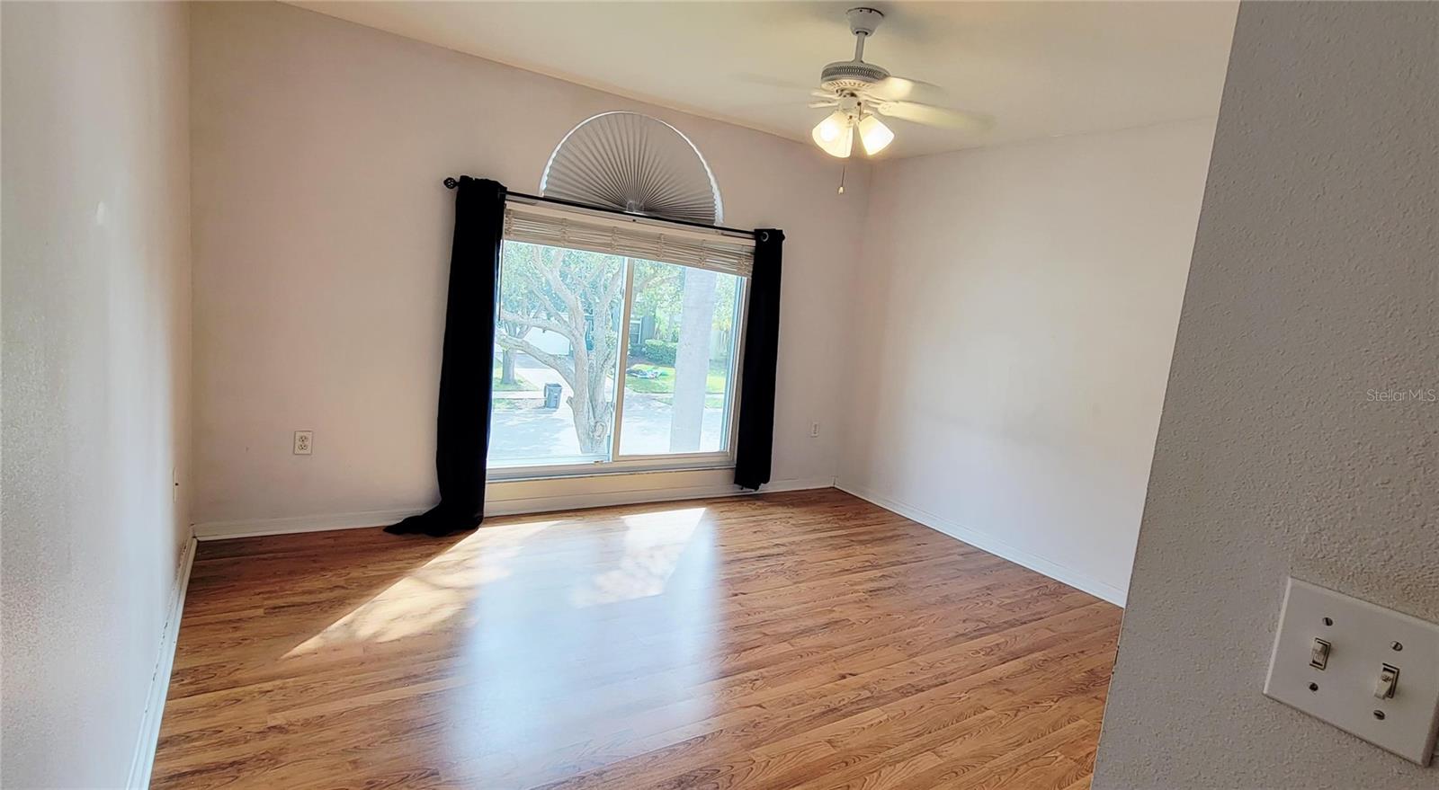 EASTLAKE OAKS PH 4 - Residential