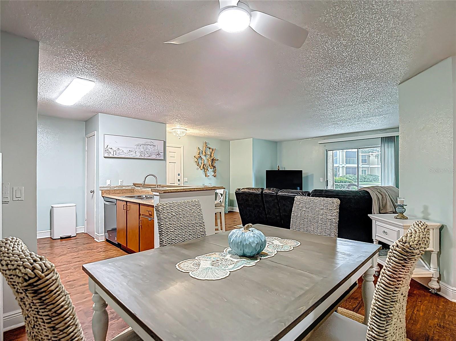 THE HIGHLANDS AT HUNTERS GREE - Residential