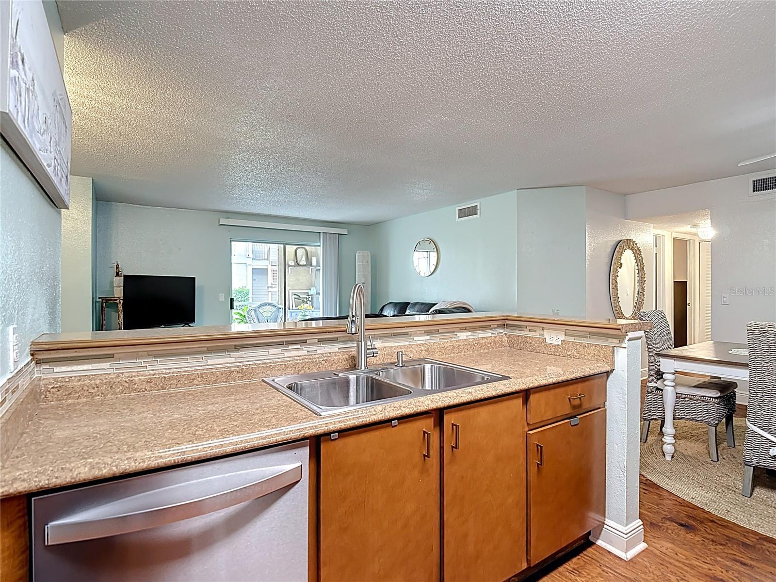 THE HIGHLANDS AT HUNTERS GREE - Residential