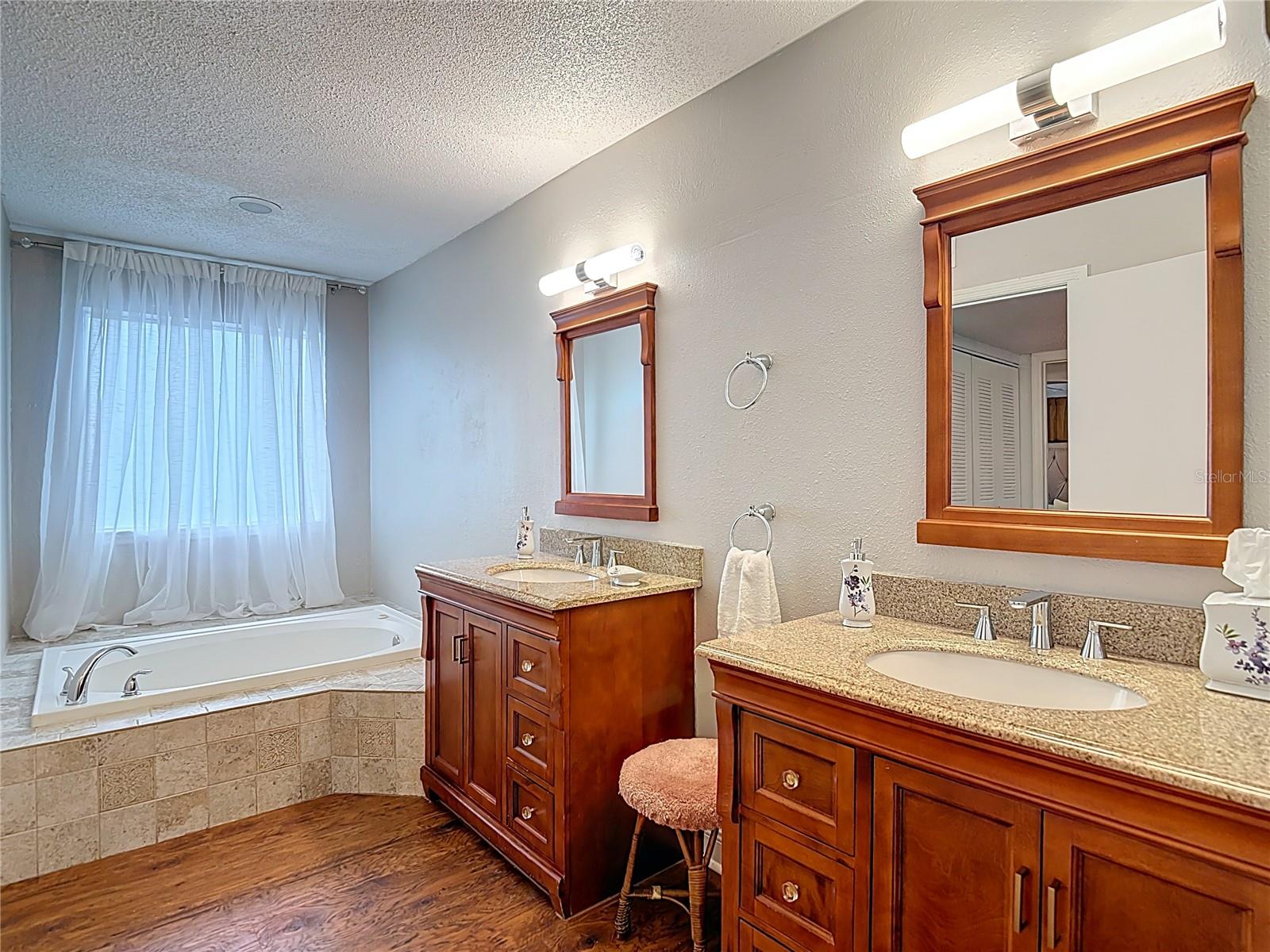 THE HIGHLANDS AT HUNTERS GREE - Residential