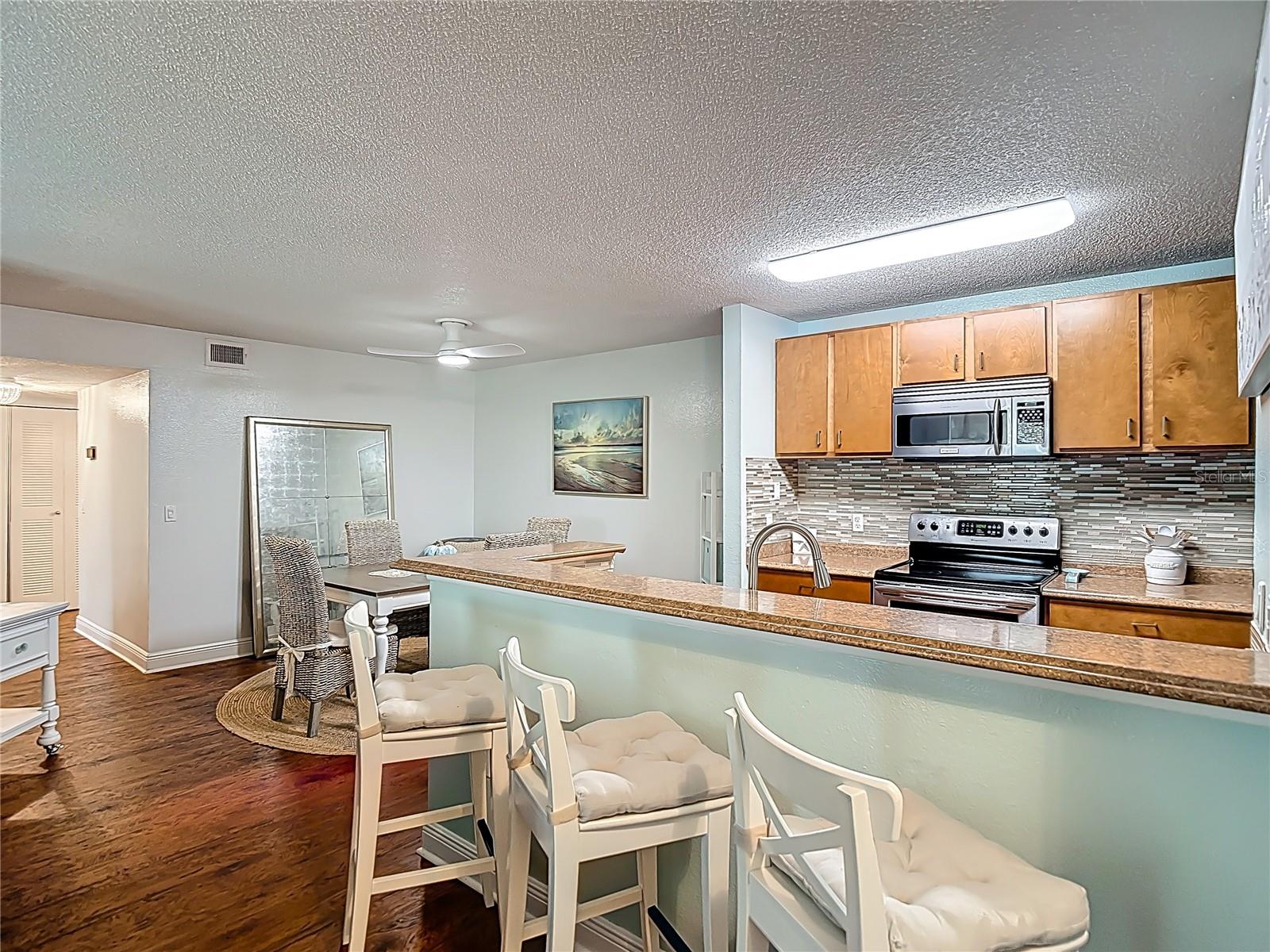 THE HIGHLANDS AT HUNTERS GREE - Residential