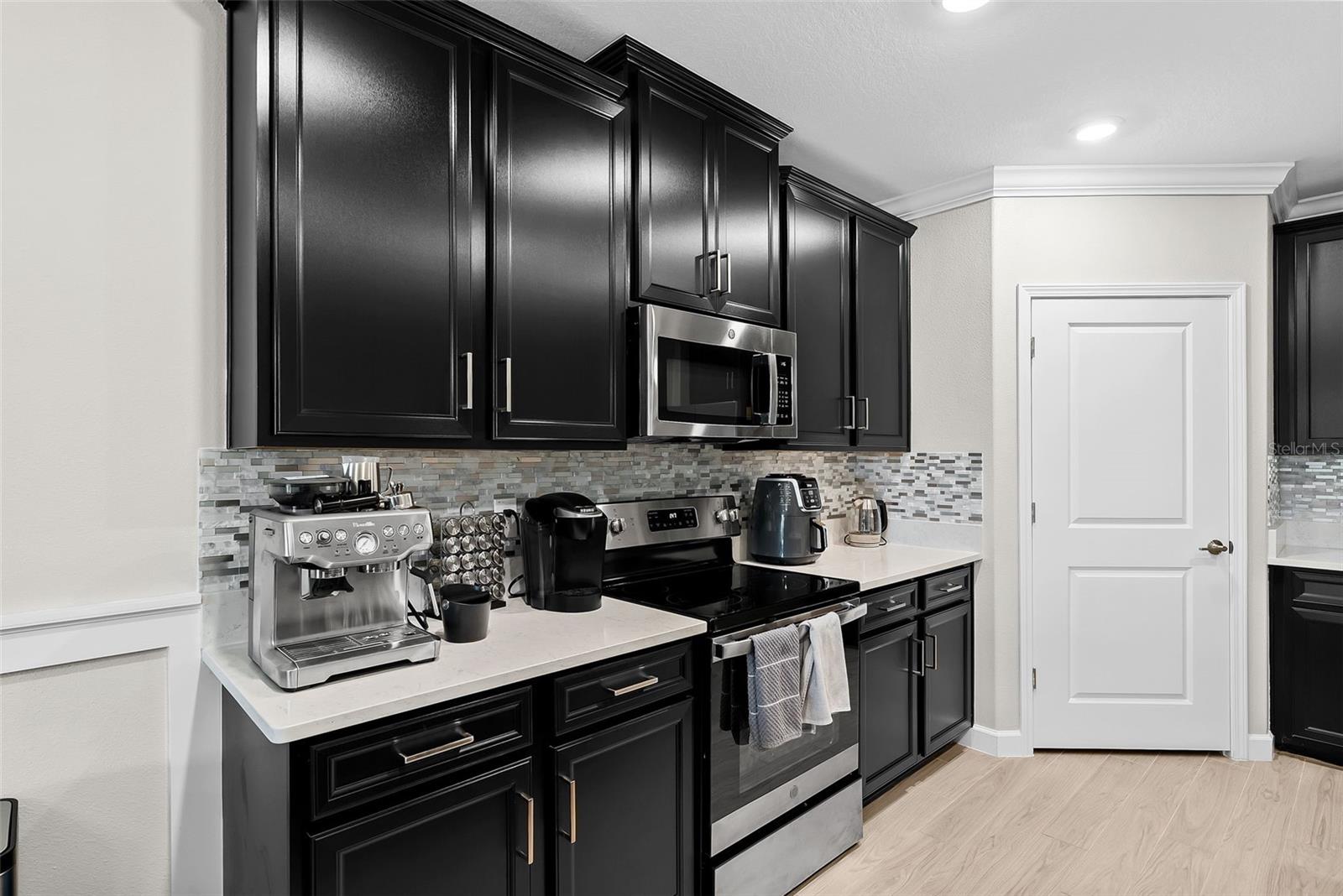 MIRADA ACTIVE ADULT PH 1E - Residential Lease