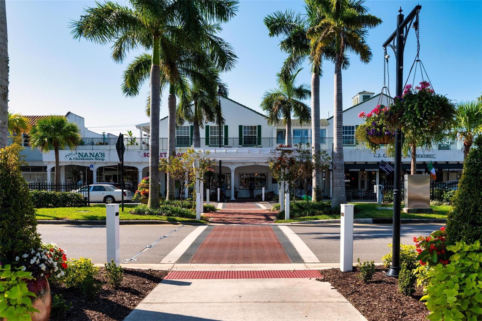 THE RESERVE - Residential