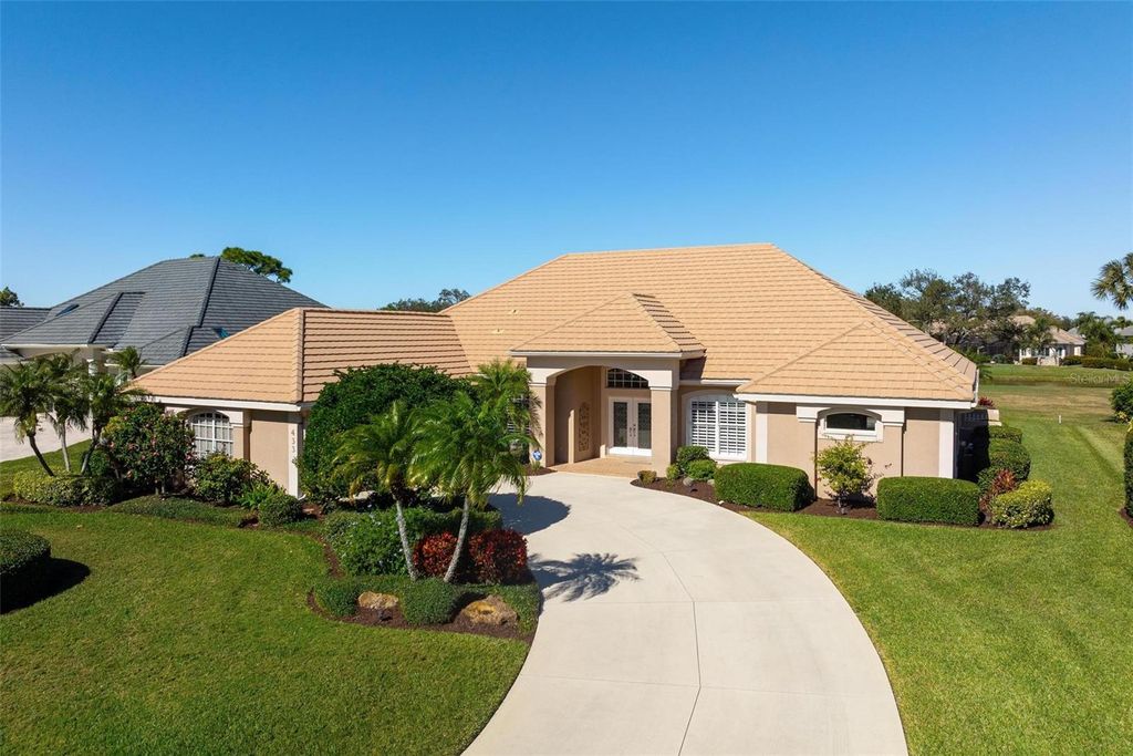 Photo of 433 Tremingham Way, Venice, FL 34293 (MLS # N6142505)