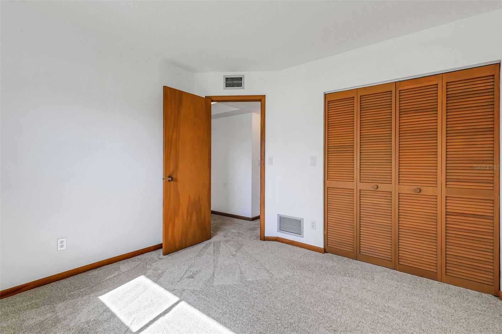 MARGARET MANOR 1ST ADD - Residential