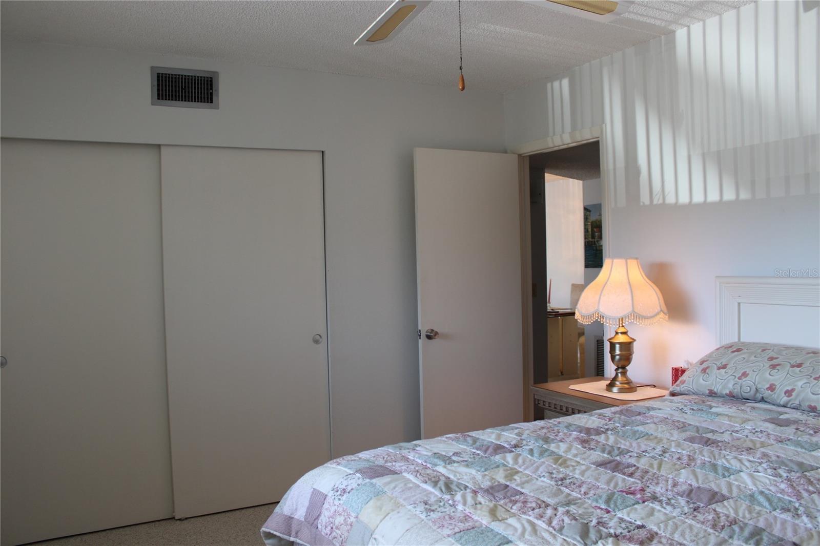 ON TOP OF THE WORLD - Residential