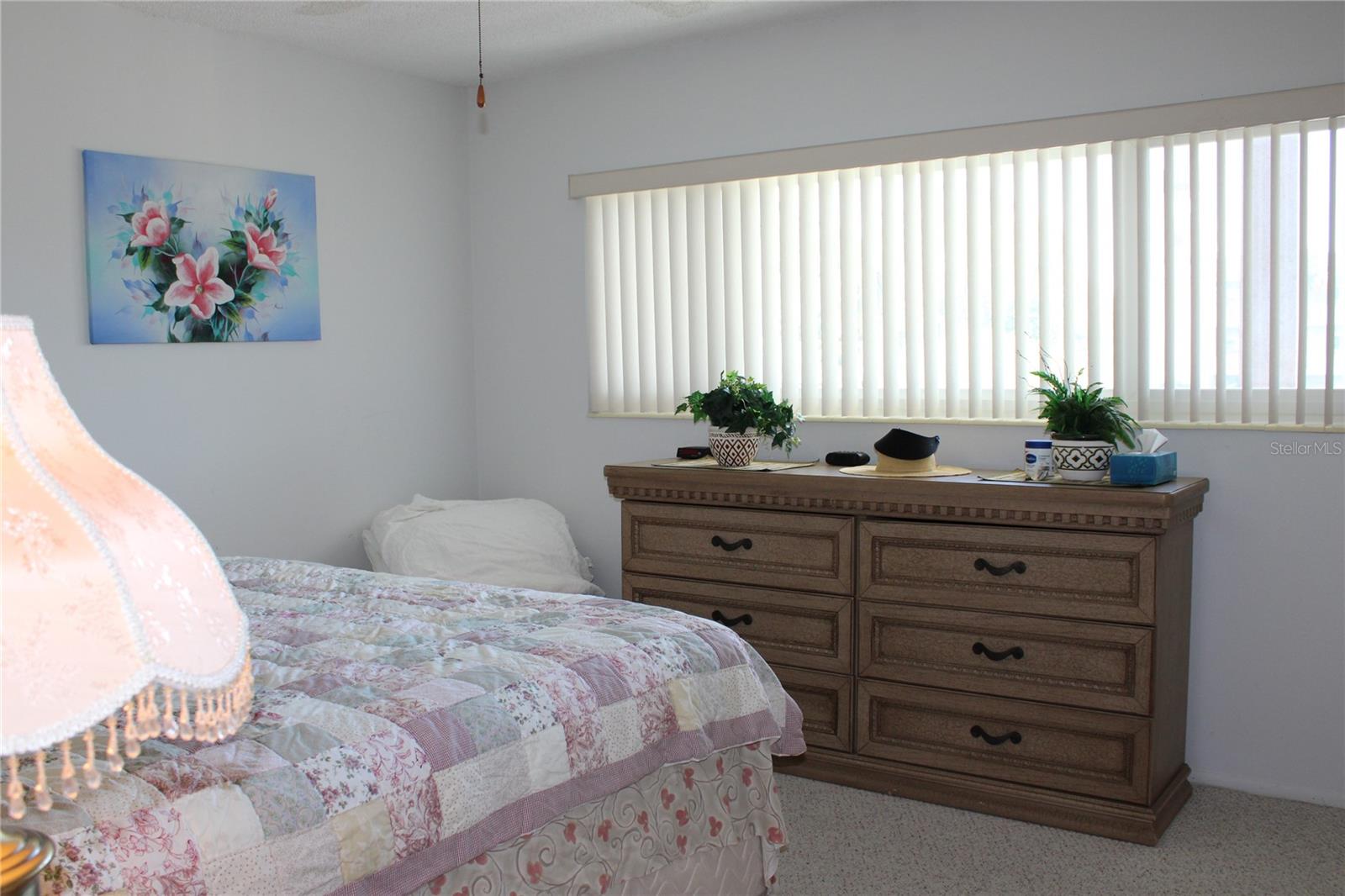 ON TOP OF THE WORLD - Residential